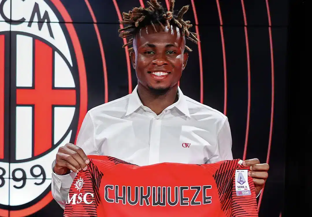 Le néo attaquant de l'AC Milan Samuel Chukwueze